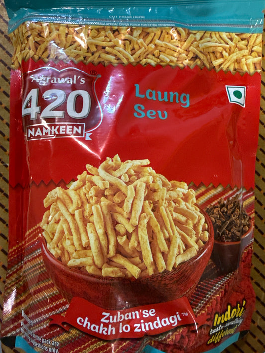 Famous from Indore- Agarwal’s 420 Namkin- Laung Sev