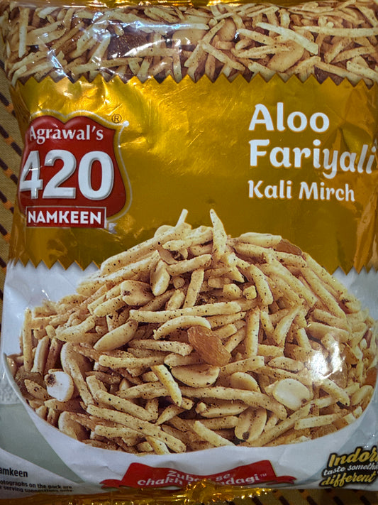 Famous from Indore- Agarwal’s 420 Namkin - Aloo Fariyali with Kali Mirch