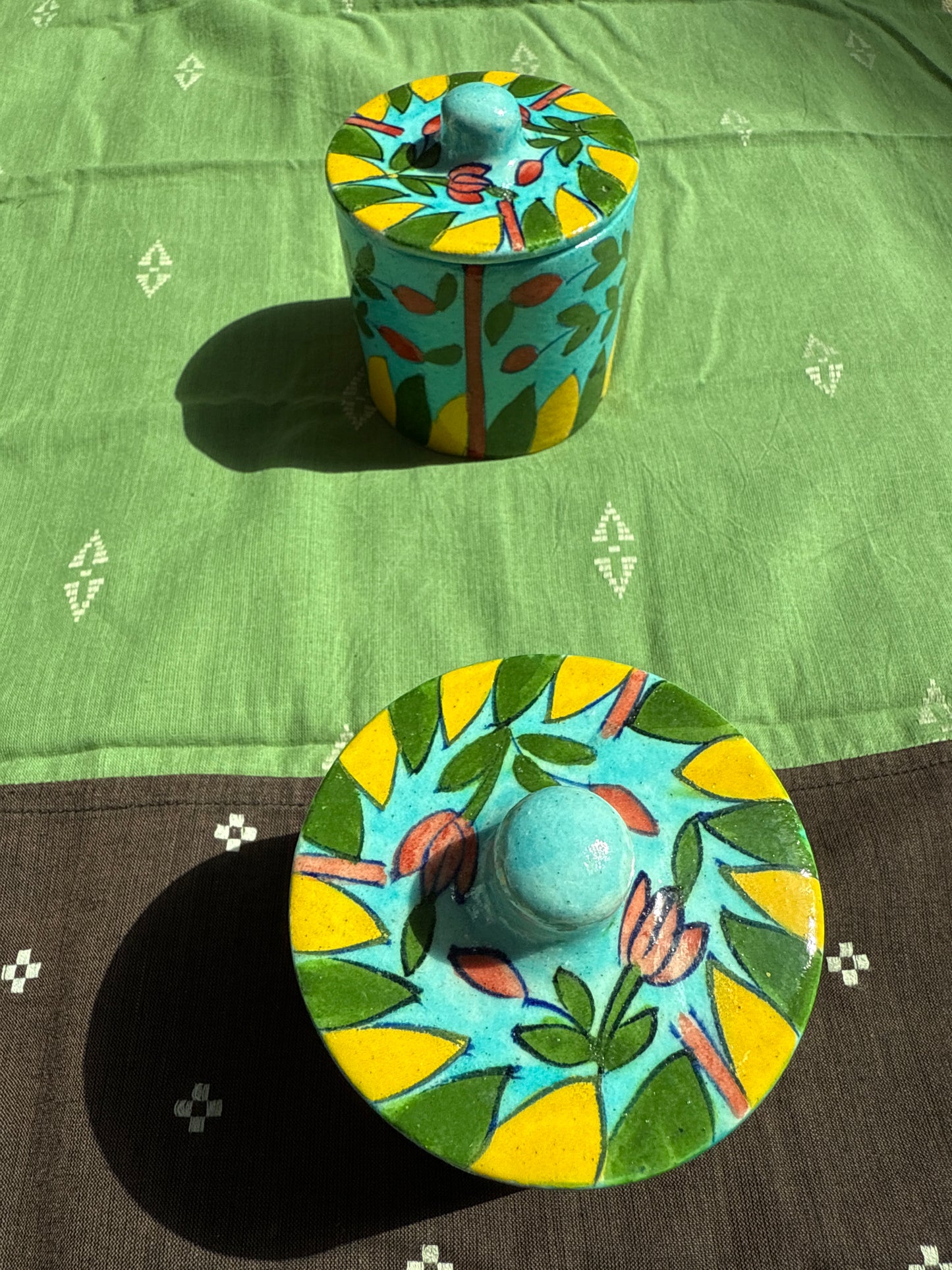 Beautiful Table Runners made of Jute and Ilkal fabric